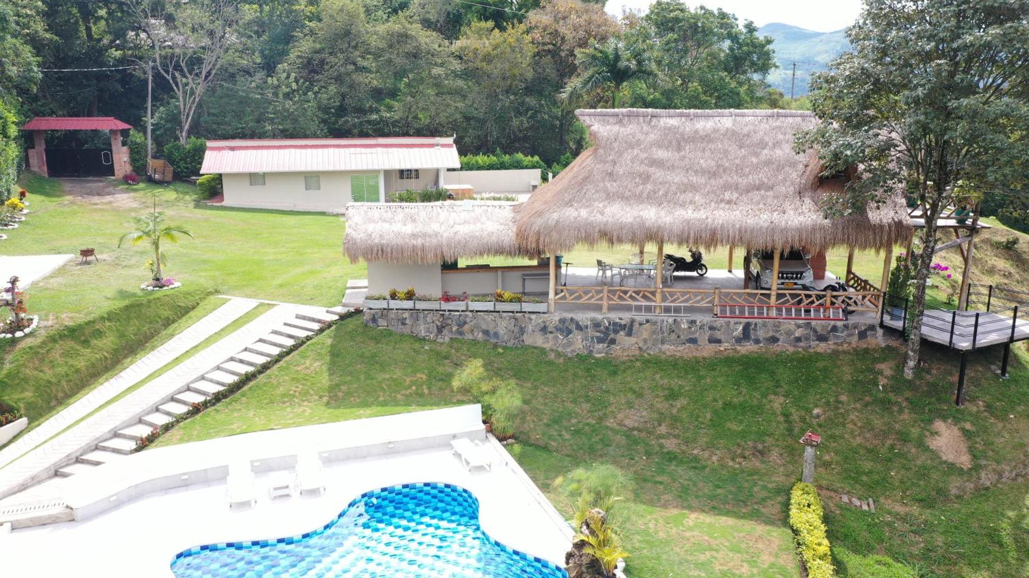 Villeta Casa De Campo Caracoli Spa Bagian luar foto